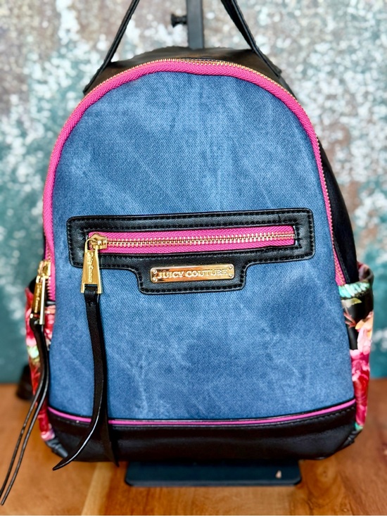north face backpack code The NF0A52S7 Dyno Backpack, TNF Black / OSFA Color:Flash Clear Shad Goyard Alpin Mini Backpack 15.39 oz MOEN_SP26